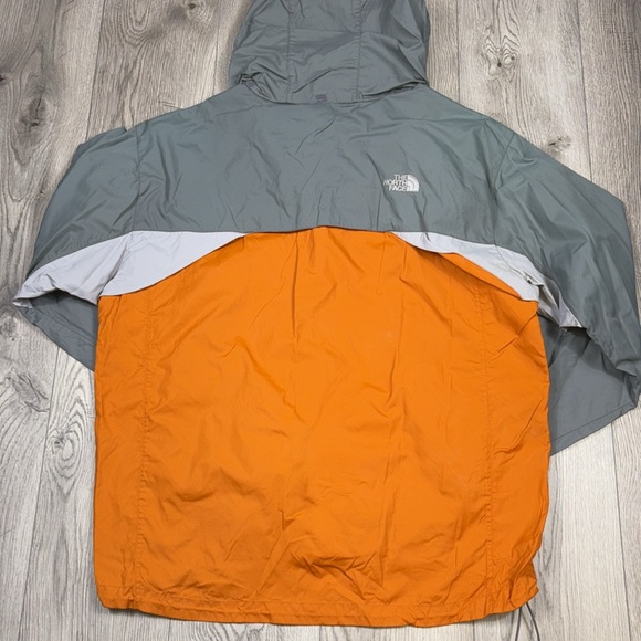 THE NORTH FACE Full Zip Up Mock Neck Orange & Gray Rain Jacket - Picture 9 of 9